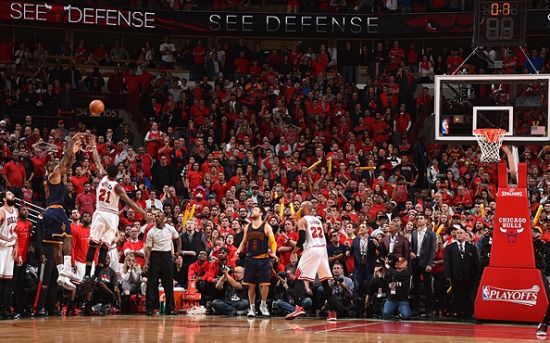 双线作战是 双线作战是